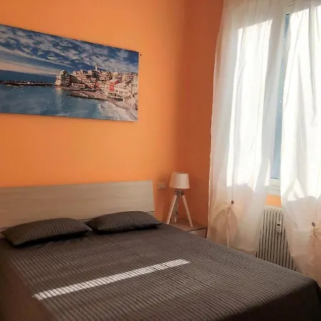 Ferienwohnung Fur 4 Personen Ca 30 M In Genua, Italienische Riviera Italienische Westkuste *